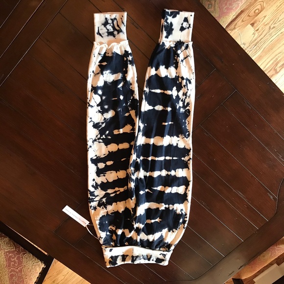 YFB RARE Tie Dye Joggers Black NWT - Picture 6 of 9